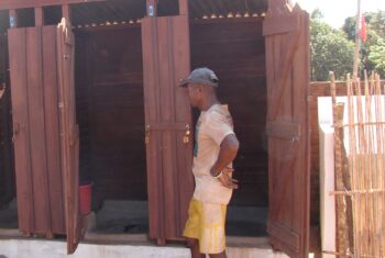 Latrines publiques : une gestion indispensable pour améliorer l'hygiène et la santé publique dans le monde.